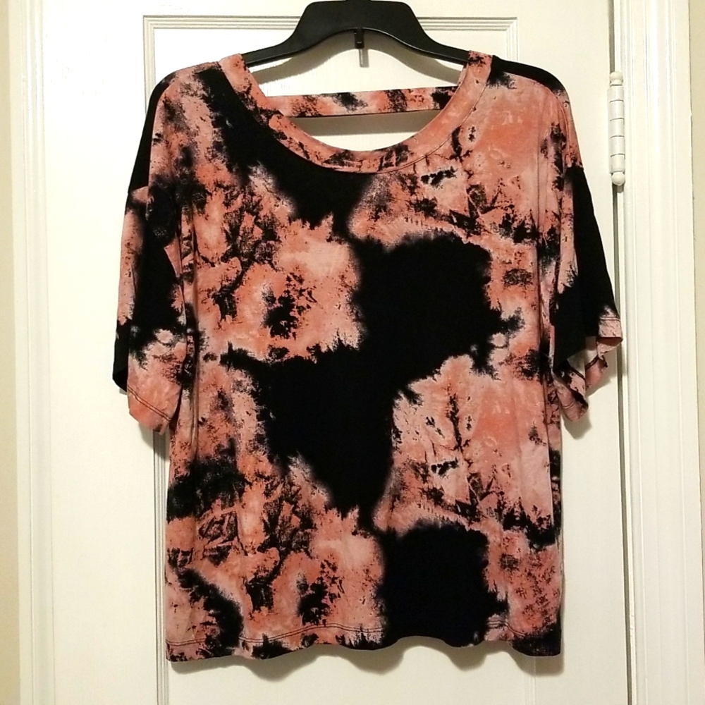 Peyton Jensen Tye Dye Top Size M.